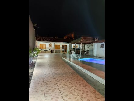 Ref 390 - Ampla Casa com Piscina