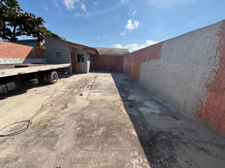 Ref 392 - Imóvel Comercial de Frente para a Avenina!